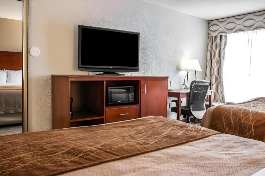 Comfort Inn & Suites University South Ann Arbor Zewnętrze zdjęcie