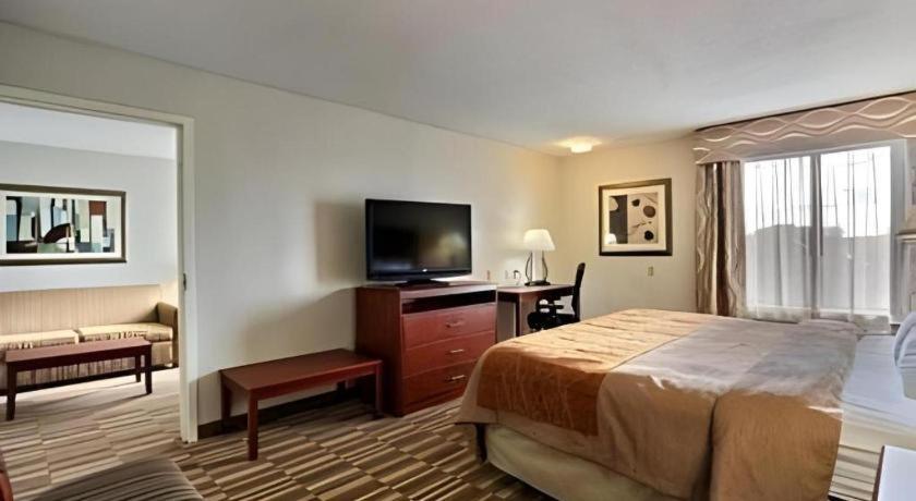 Comfort Inn & Suites University South Ann Arbor Zewnętrze zdjęcie